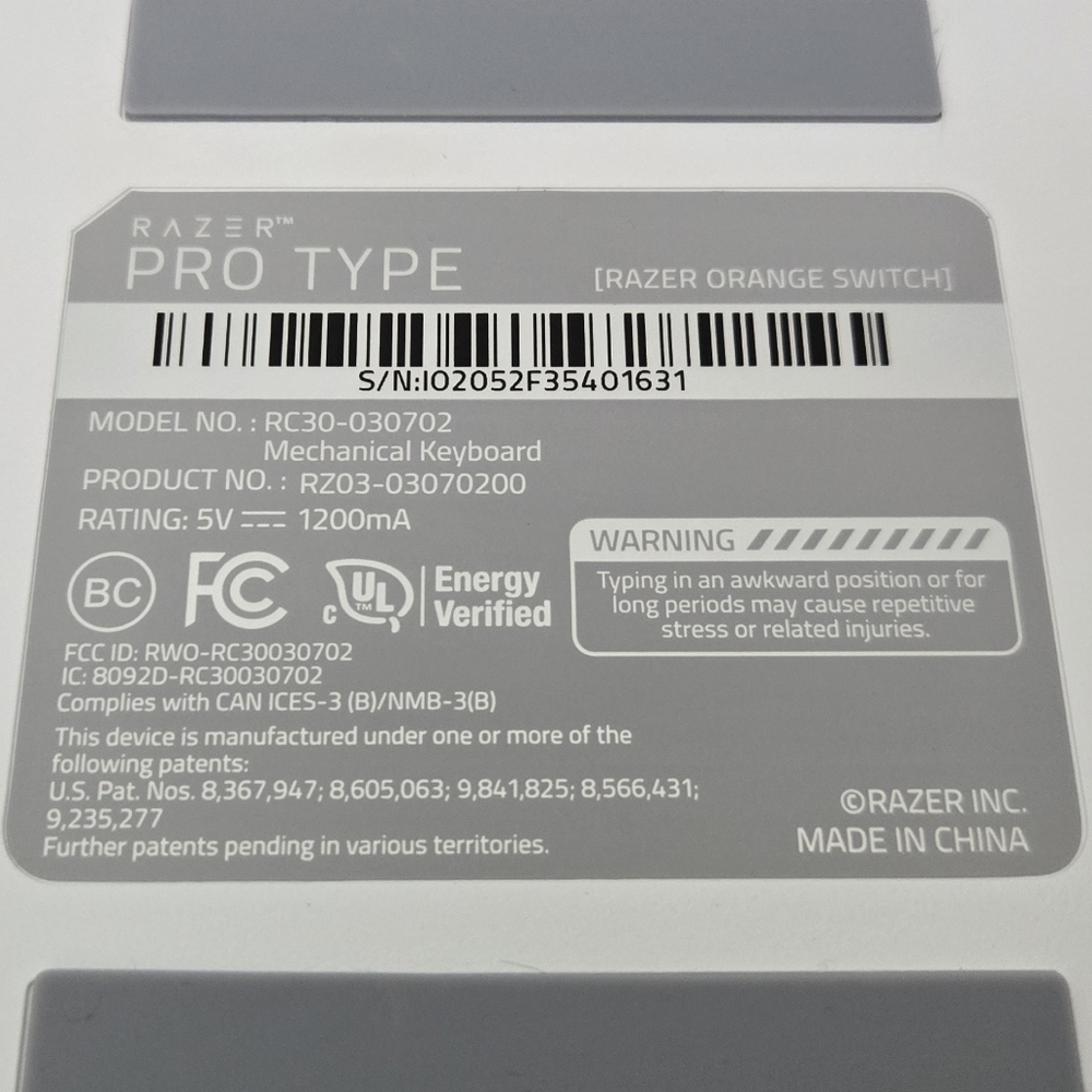 Razer Pro Type Wireless Mechanical Keyboard - Picture 6 of 9